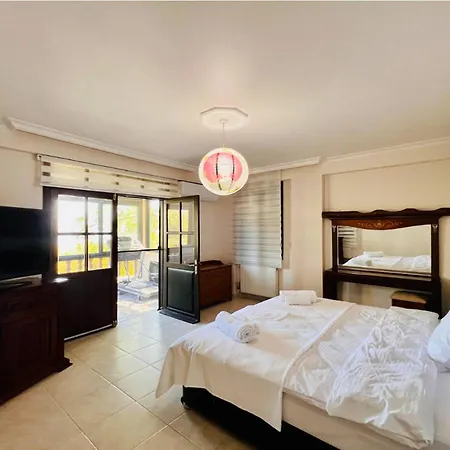 Sunset By Holidaykeys Villa Agios Georgios (Kyrenia)