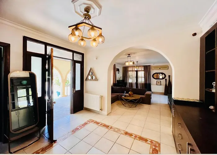 Sunset By Holidaykeys *