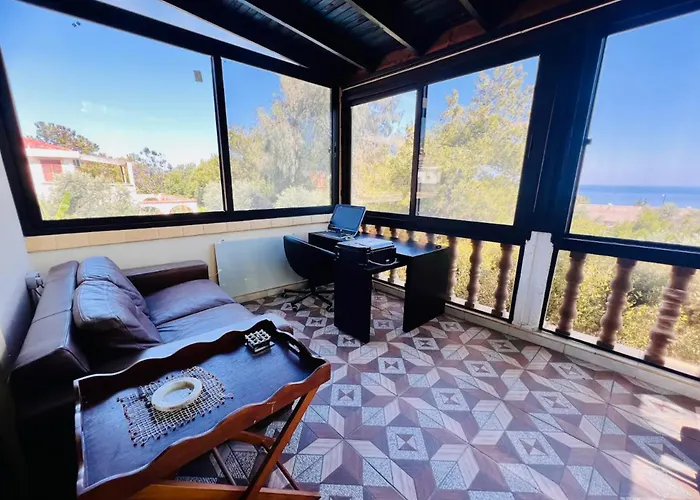 Sunset By Holidaykeys Villa Agios Georgios (Kyrenia)